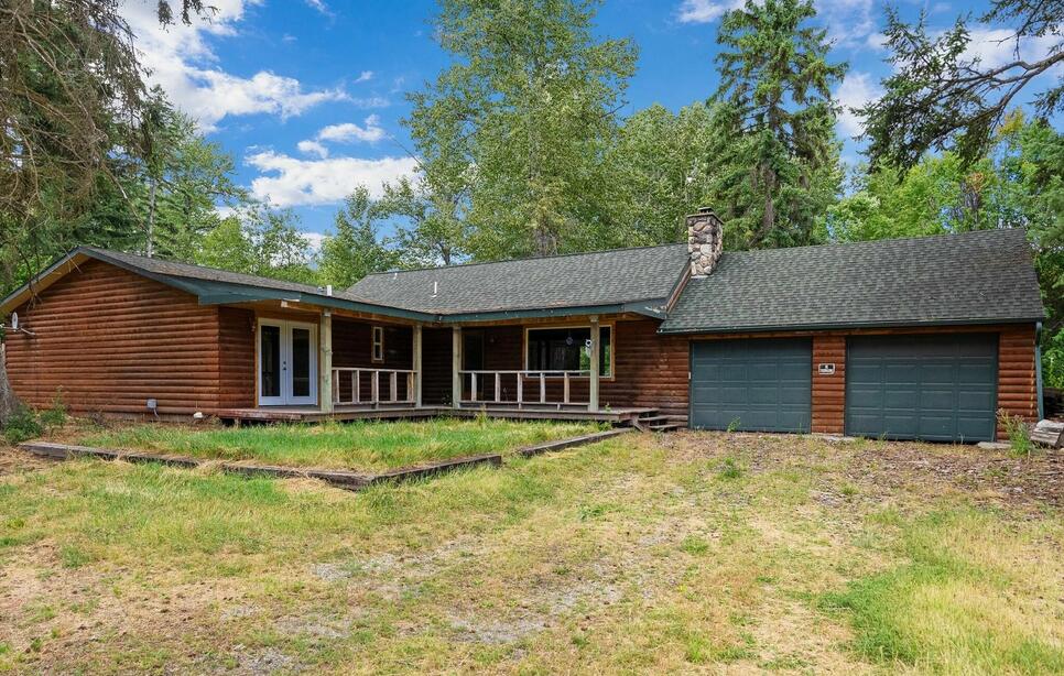 635 Blacktail Road, Lakeside