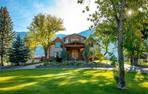 1335 Mooring Road, Columbia Falls