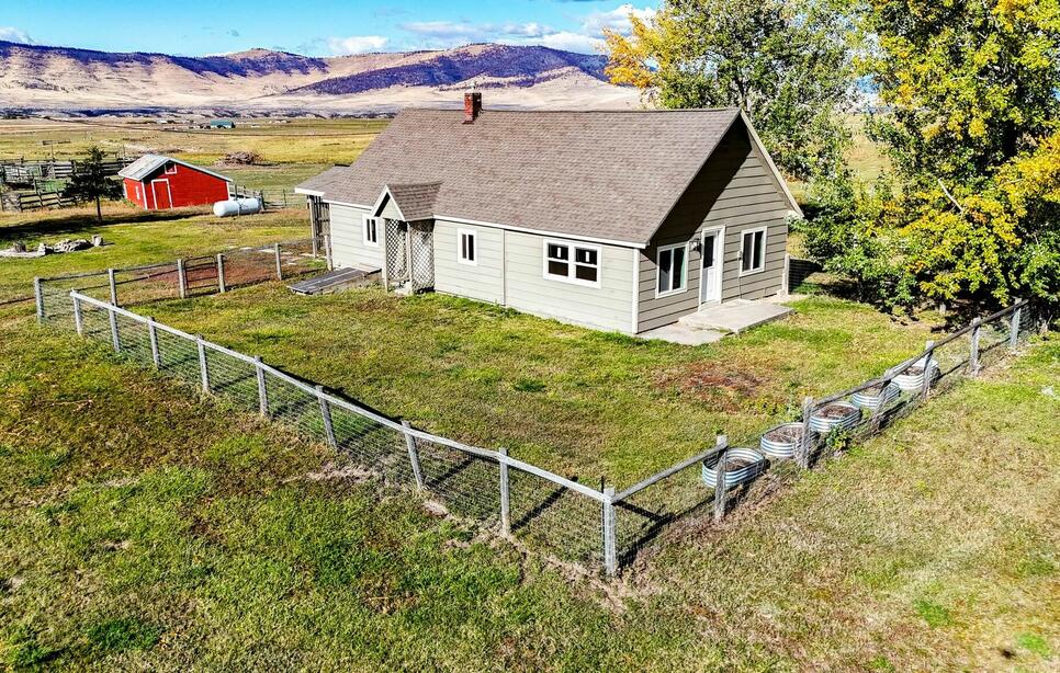 47371 Sloan Road, Ronan