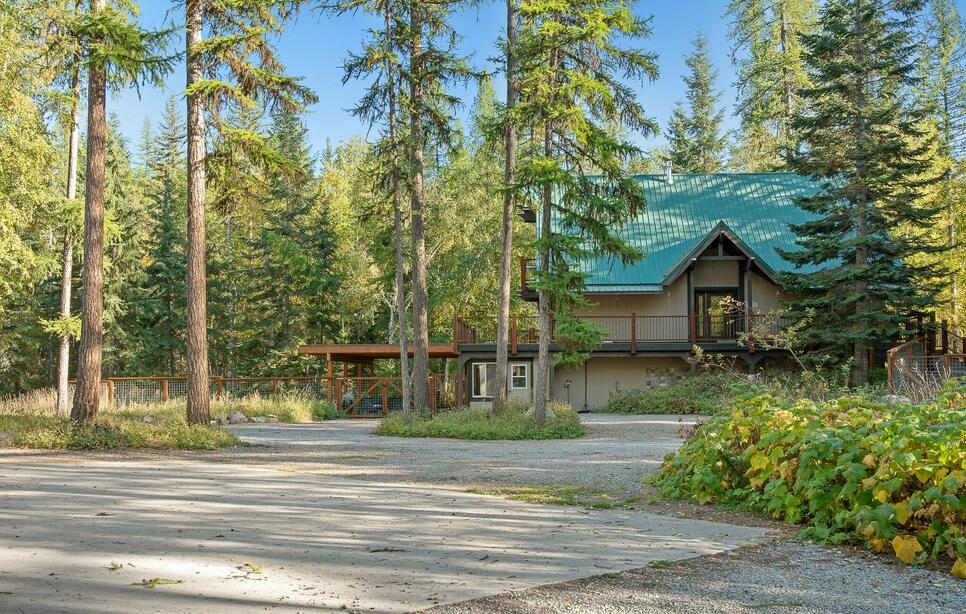 675 Beaver Lake Road, Whitefish